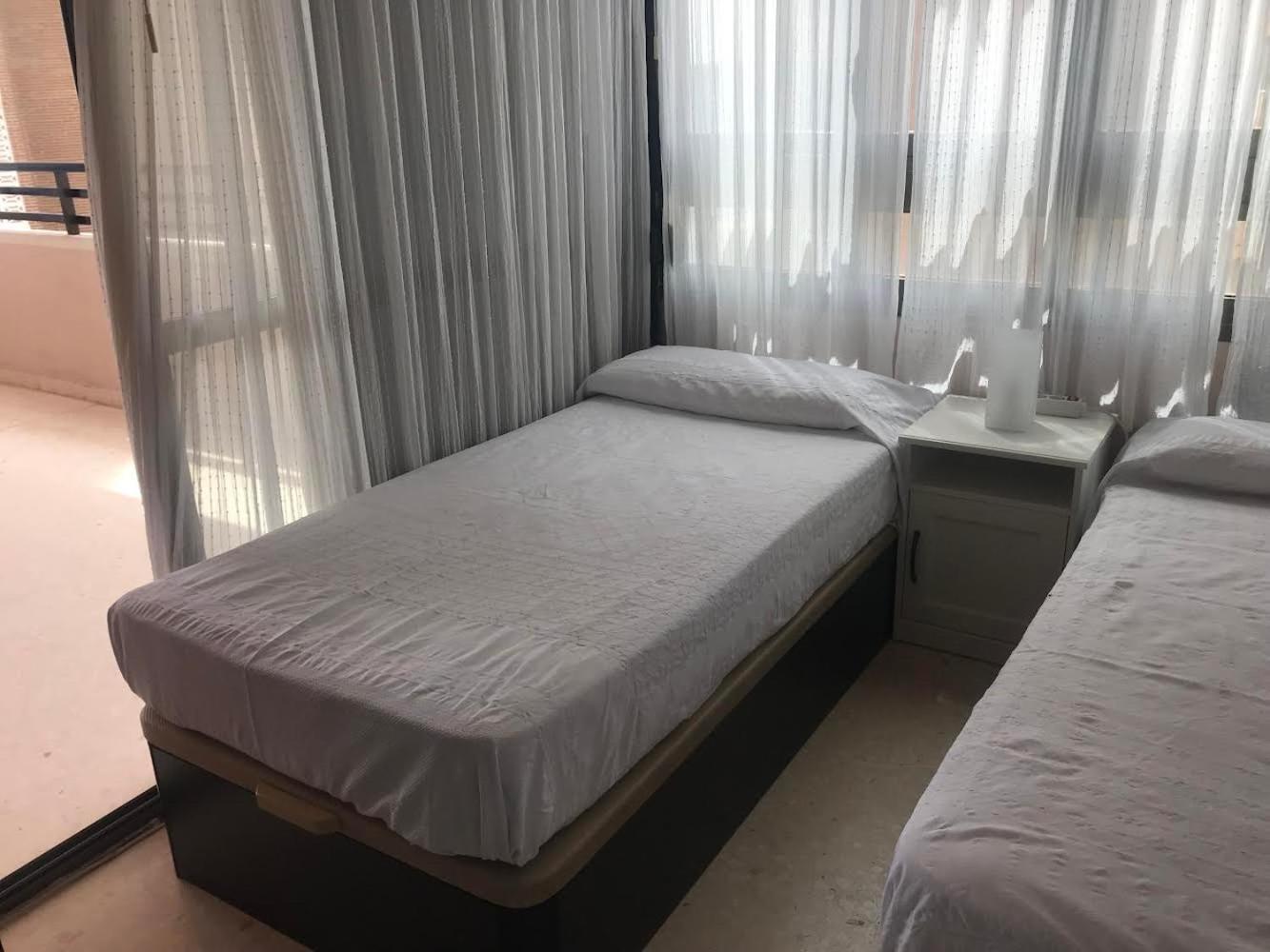 Apartamento Playa De Benidorm Playa De Levante Exteriör bild